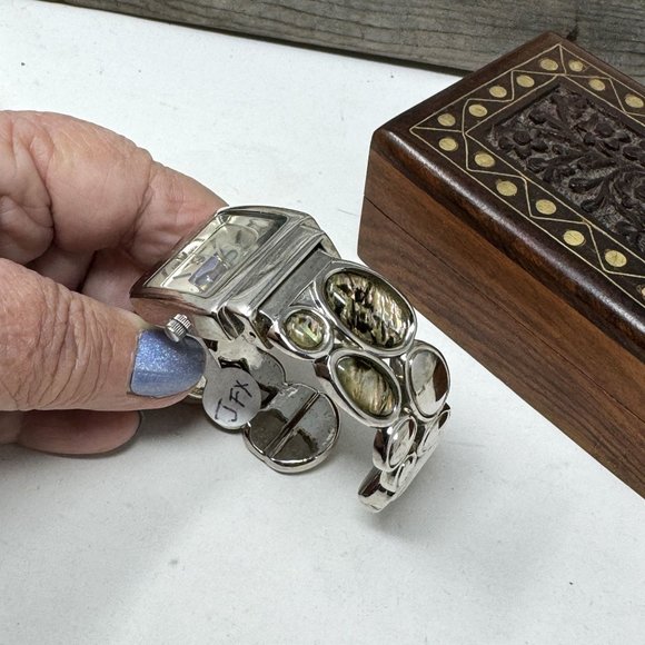 Vintage Abalone Shell Cuff Watch Japan Movement Clamper - Picture 5 of 9